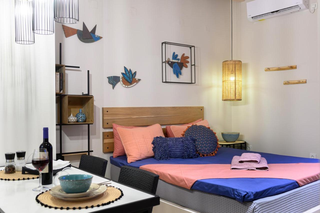Fiorela'S Casa- A Stylish Loft Apartment In The Heart Of Préveza Kültér fotó